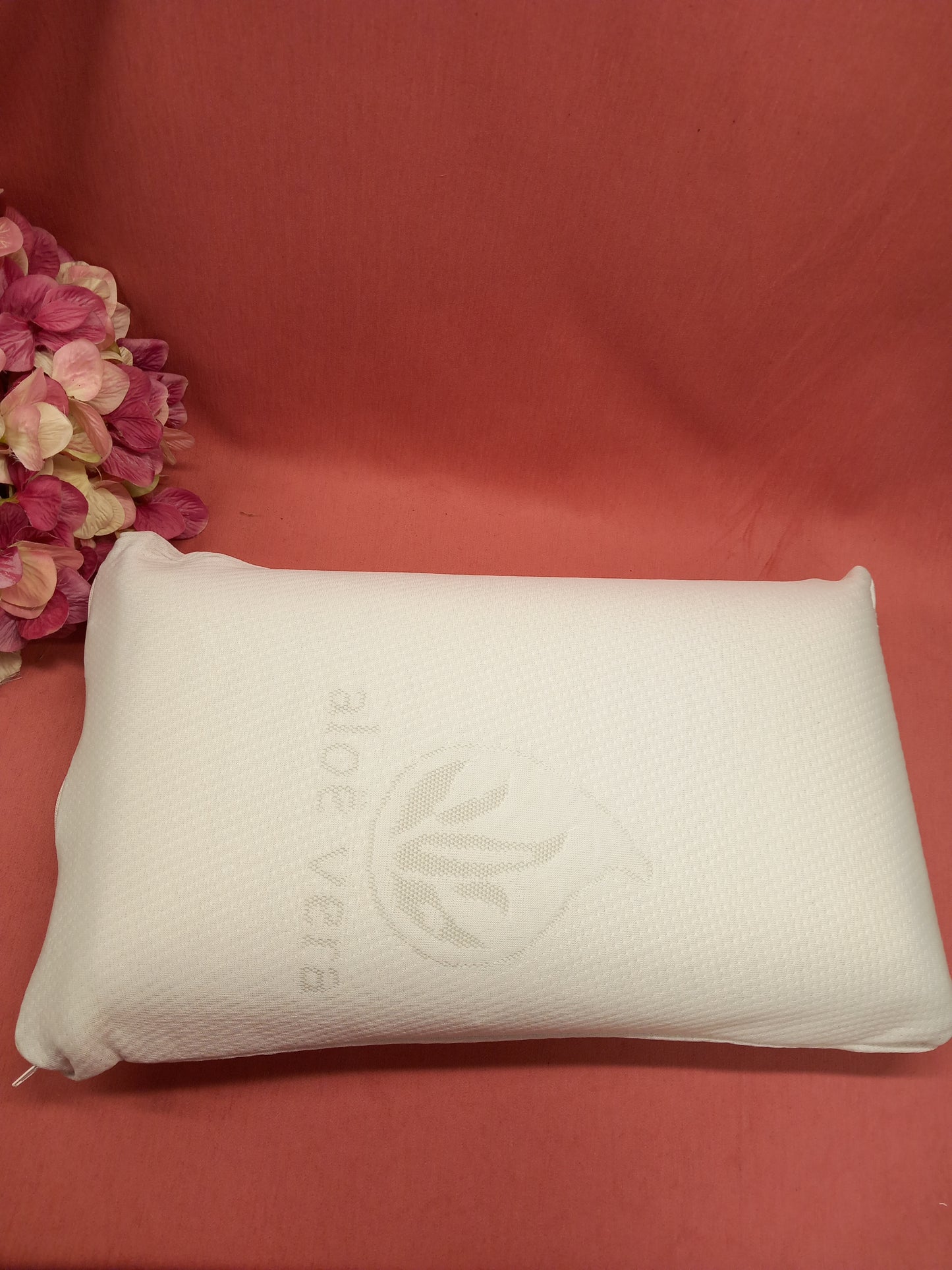 Almohada cervical VISCOELÁSTICA confortable y relajante