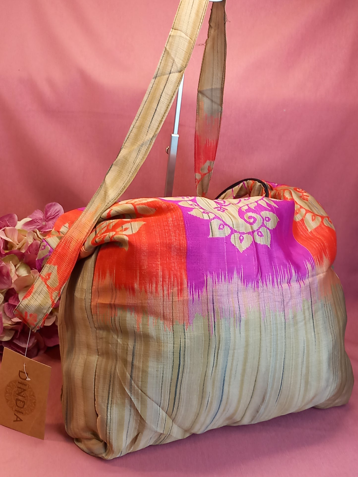 Bolso india de escapada, fin de semana,playa,montaña, gimansio...Con cremallera.Envío Gratis.Modelo Cashmere.