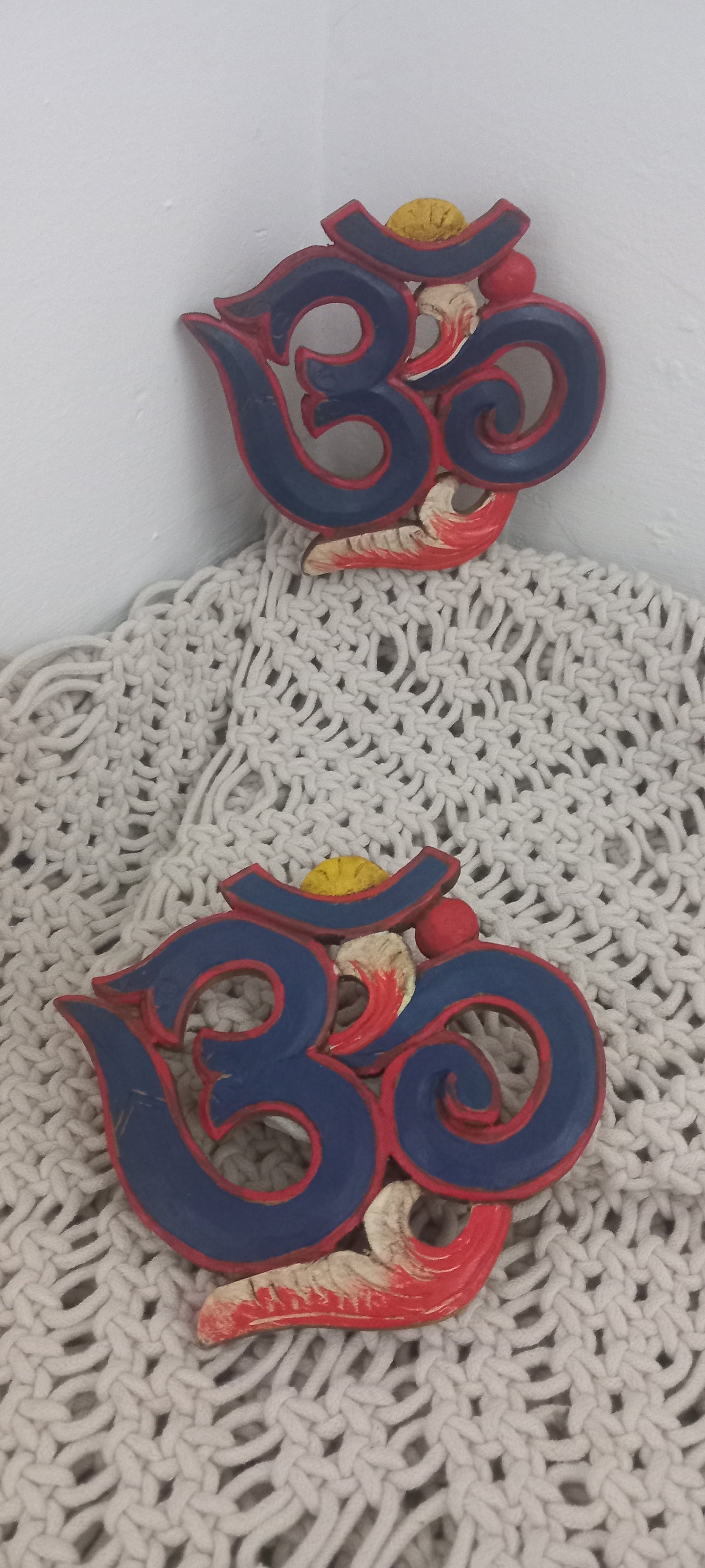 JOYA ESPIRITUAL TALLADA CON ALMA PARA DECORAR. Artesanía Nepalí.ENVÍO GRATIS SIN PEDIDO MÍNIMO.