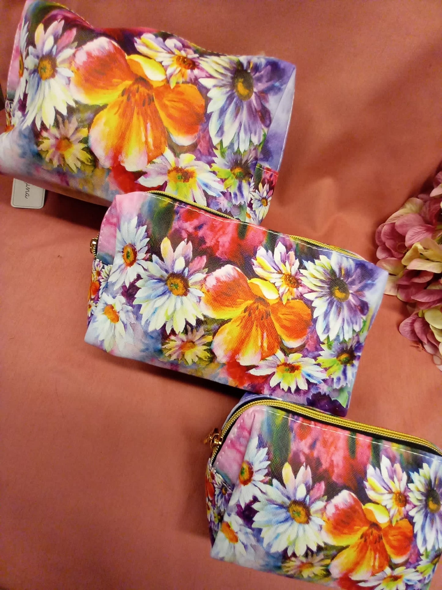 TOILET SET (3 pieces)Set 3 Toilet Bags