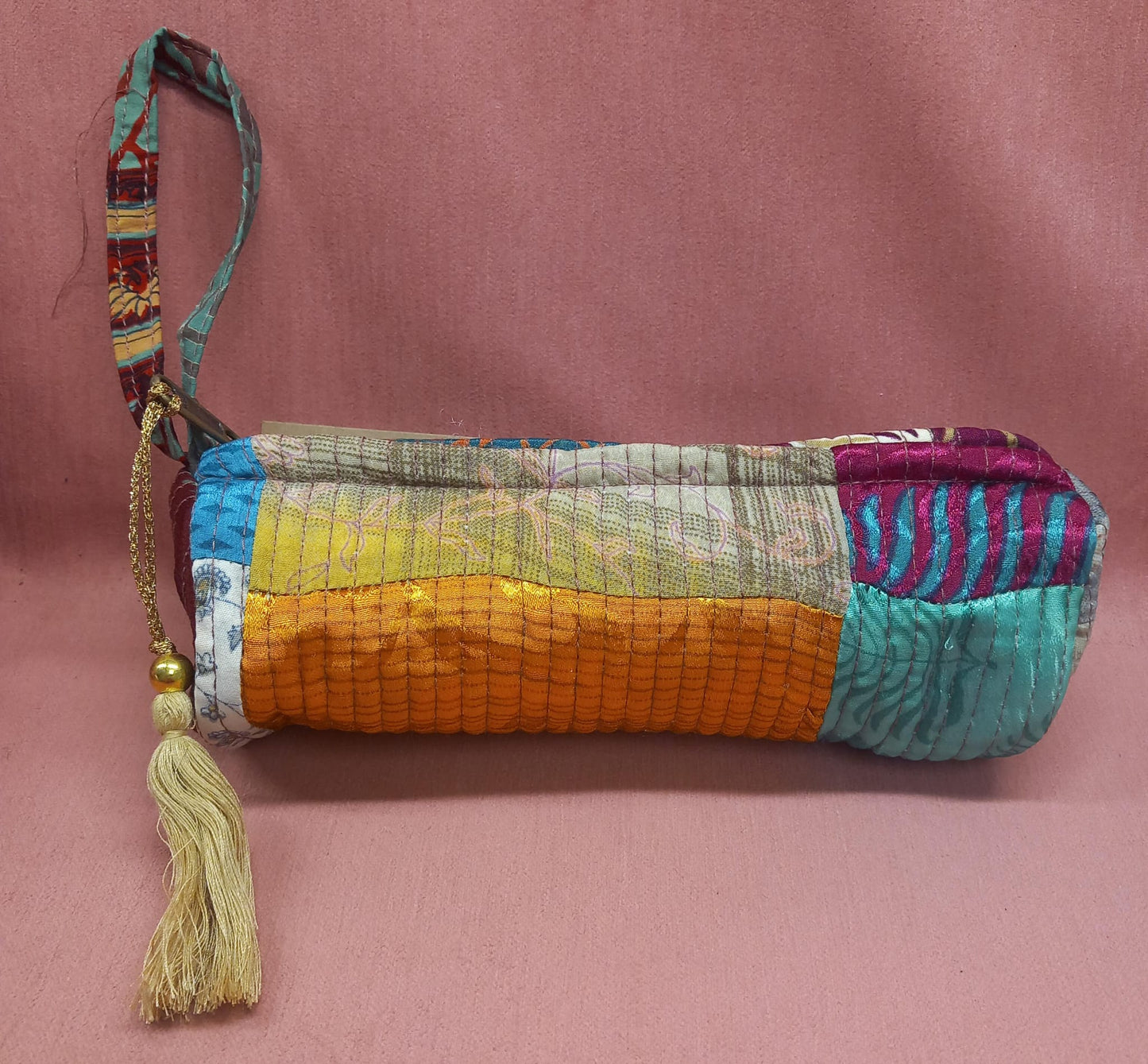 Neceser acolchado de algódón.India.