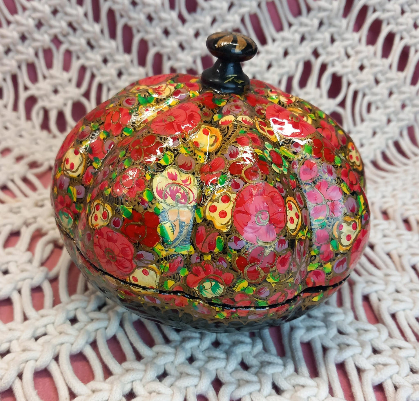 Caja artesanal en forma de calabaza. Artesanía India.Hecho a mano.Envío Gratis SIN pedido mínimo.