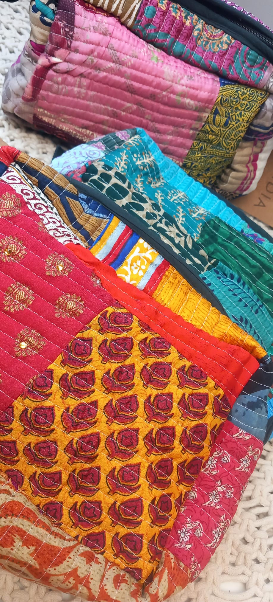 NECESER SAREE, UNA JOYA TEXTIL EN PATCHWORK,MÁGICO Y ÚNICO.MODELO AGUAMARINA.ENVÍO GRATIS.