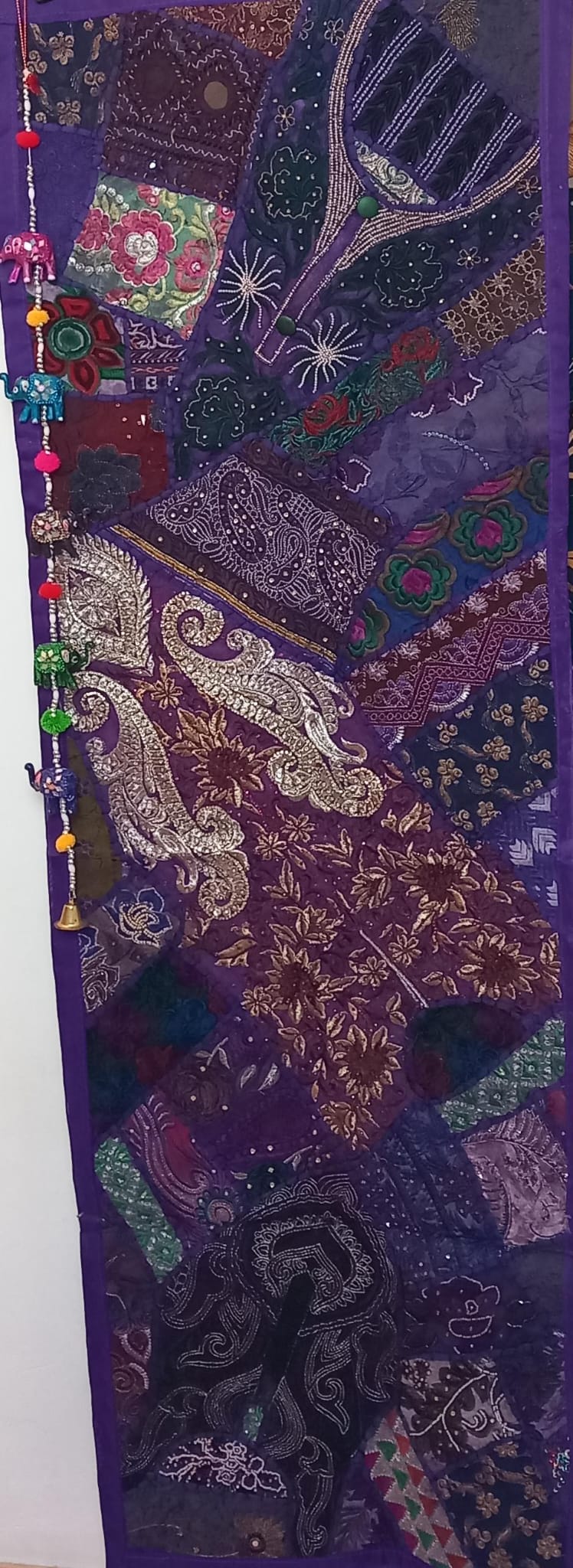 TAPIZ CLÁSICO DEL ARTE TEXTIL MÁS TRADICIONAL DE INDIA DE 50X150CM EXÓTICO Y EXCLUSIVO.ENVÍO GRATIS SIN PEDIDO MÍNIMO.