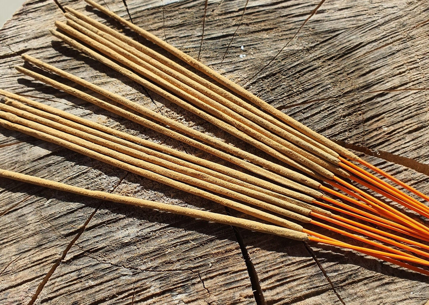 24 VARITAS A GRANEL DE LOTUS Y SÁNDALO, HECHO ARTESANAL SIN ENVASE.ENVÍO GRATIS SIN PEDIDO MÍNIMO.