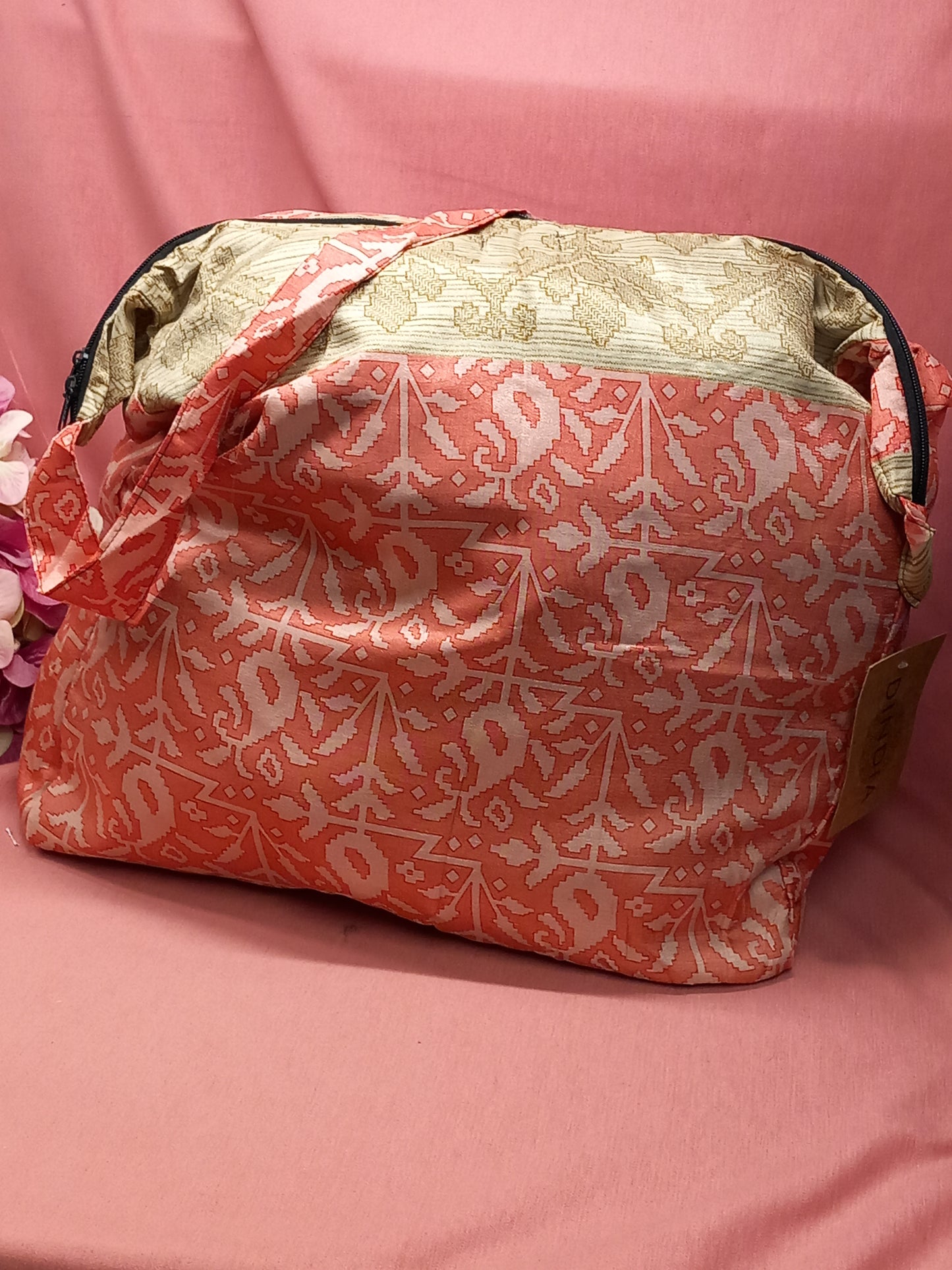 Bolso india de escapada, fin de semana,playa,montaña, gimansio...Con cremallera.Envío Gratis.Modelo Banjara coral.