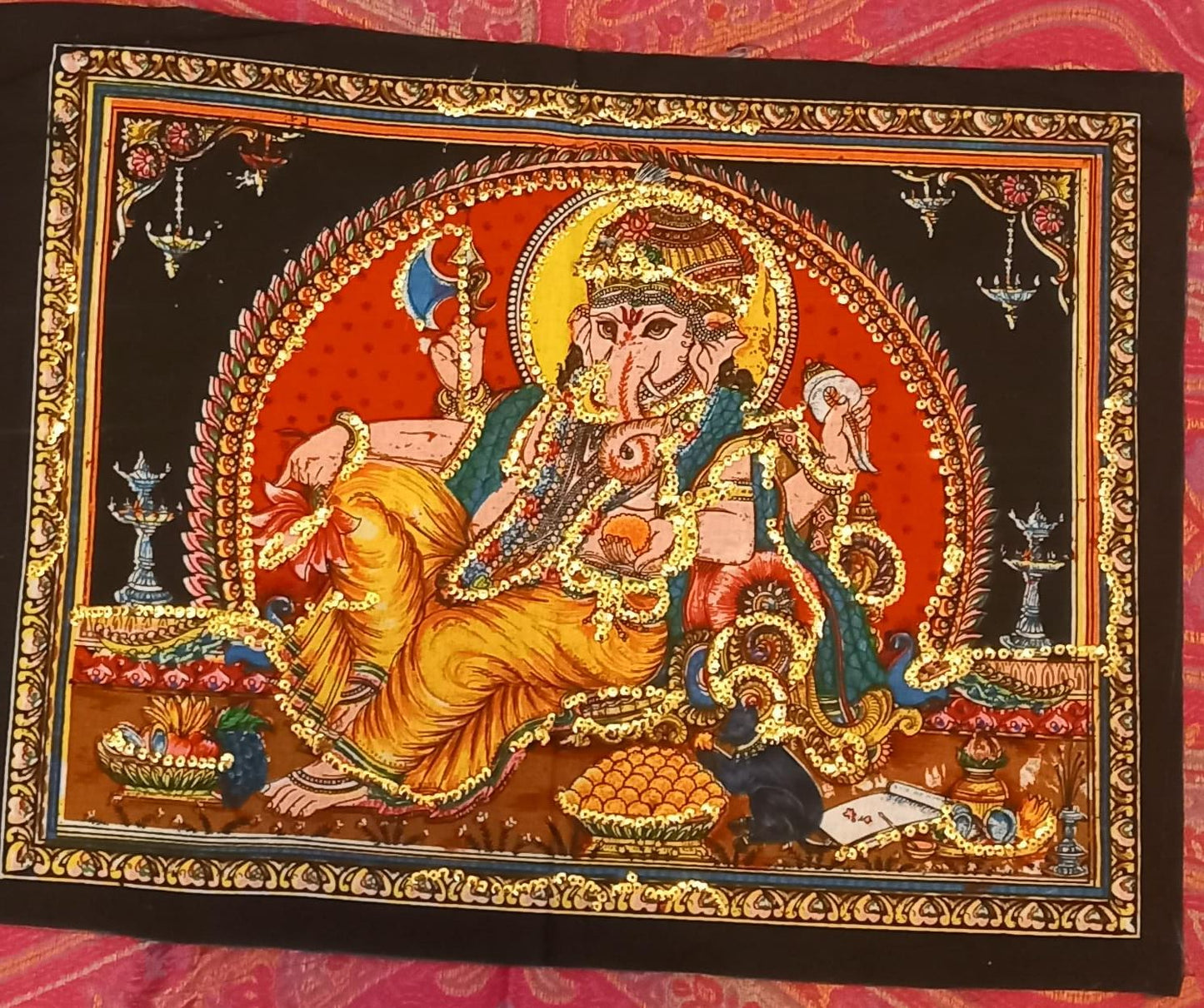 TEXTIL TAPIZ TELA GANESHA HORIZONTAL,SIMBOLIZANDO APERTURA DE CAMINO,PINTADO Y CONFECCIONADO A MANO EN INDIA.ENVÍO GRATIS SI PEDIDO MÍNIMO.