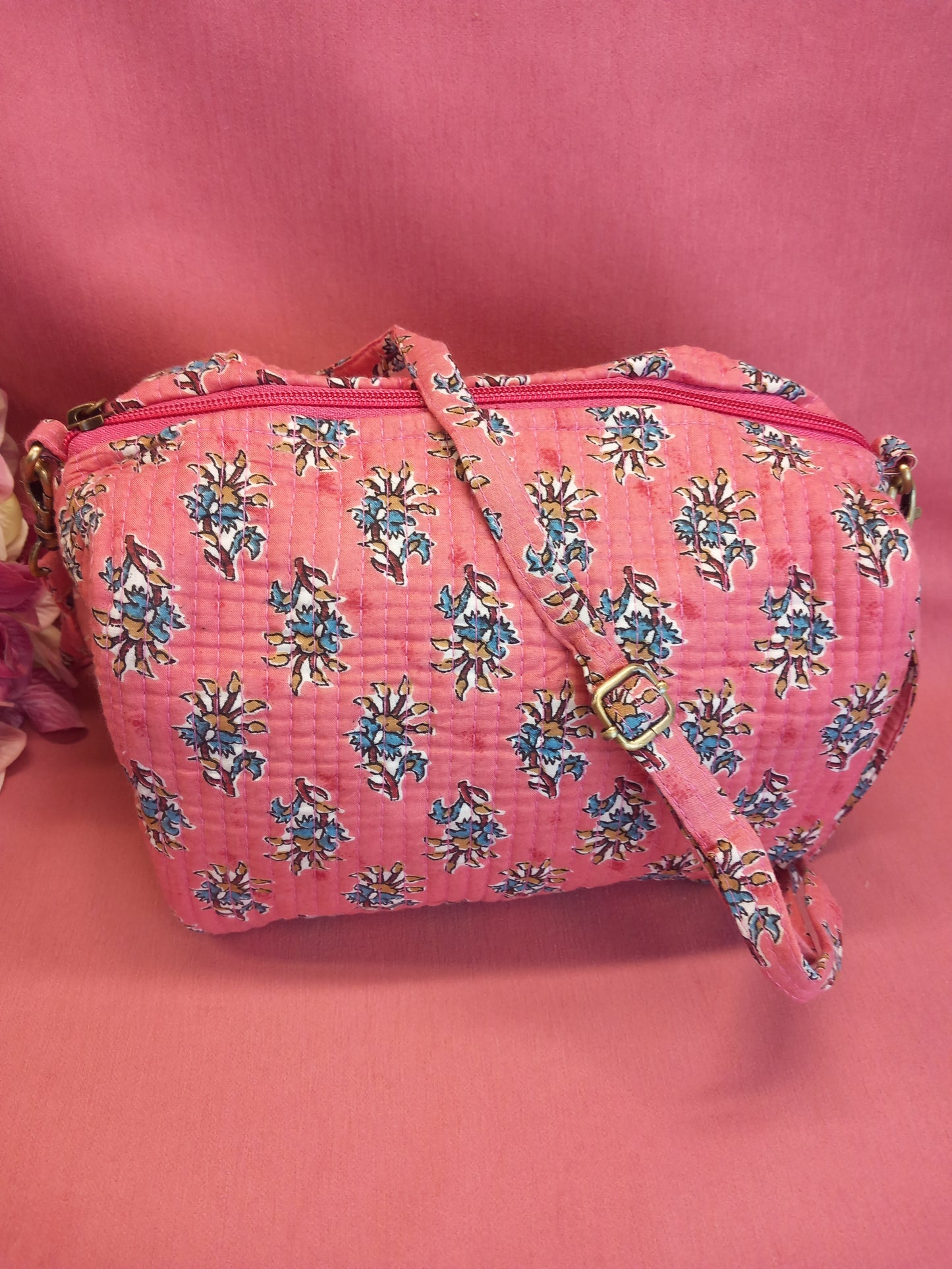 Bolso rosa estilo bohemio de la india. Precio sin competencia y envío gratis.