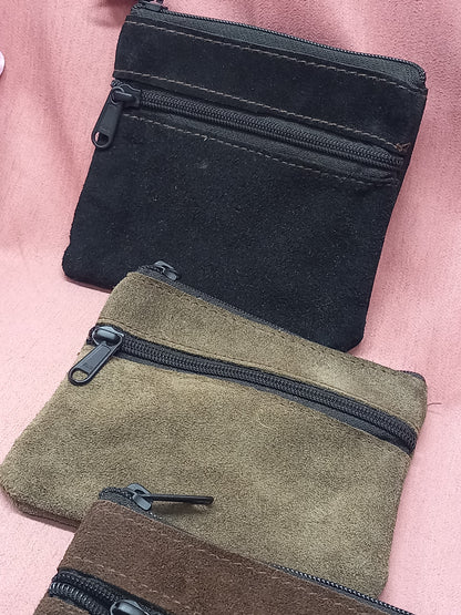 Monedero hombre en piel con 2 cremalleras.Artesanía India.Envío Gratis y precio sin competencia.