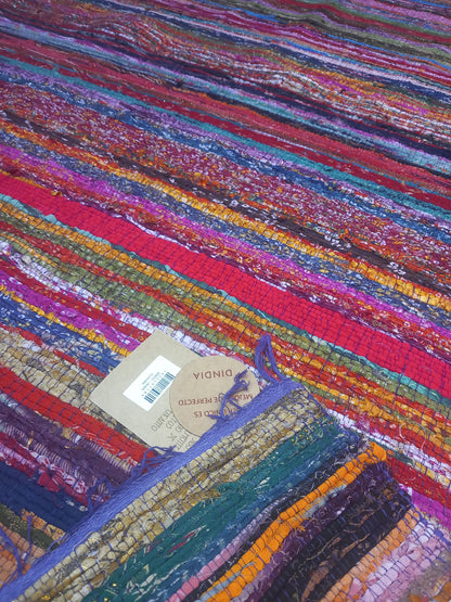 Jarapa Plaid multicolor vibrantes por sus tonos con fleco malva. Envío gratis. Precio sin competencia.