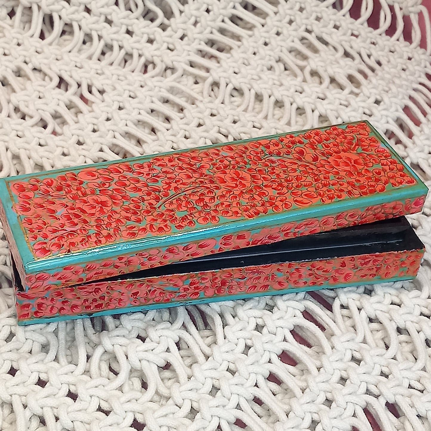 Joyero de cajita roja artesanía India. Precio sin competencia. Envío Gratis.