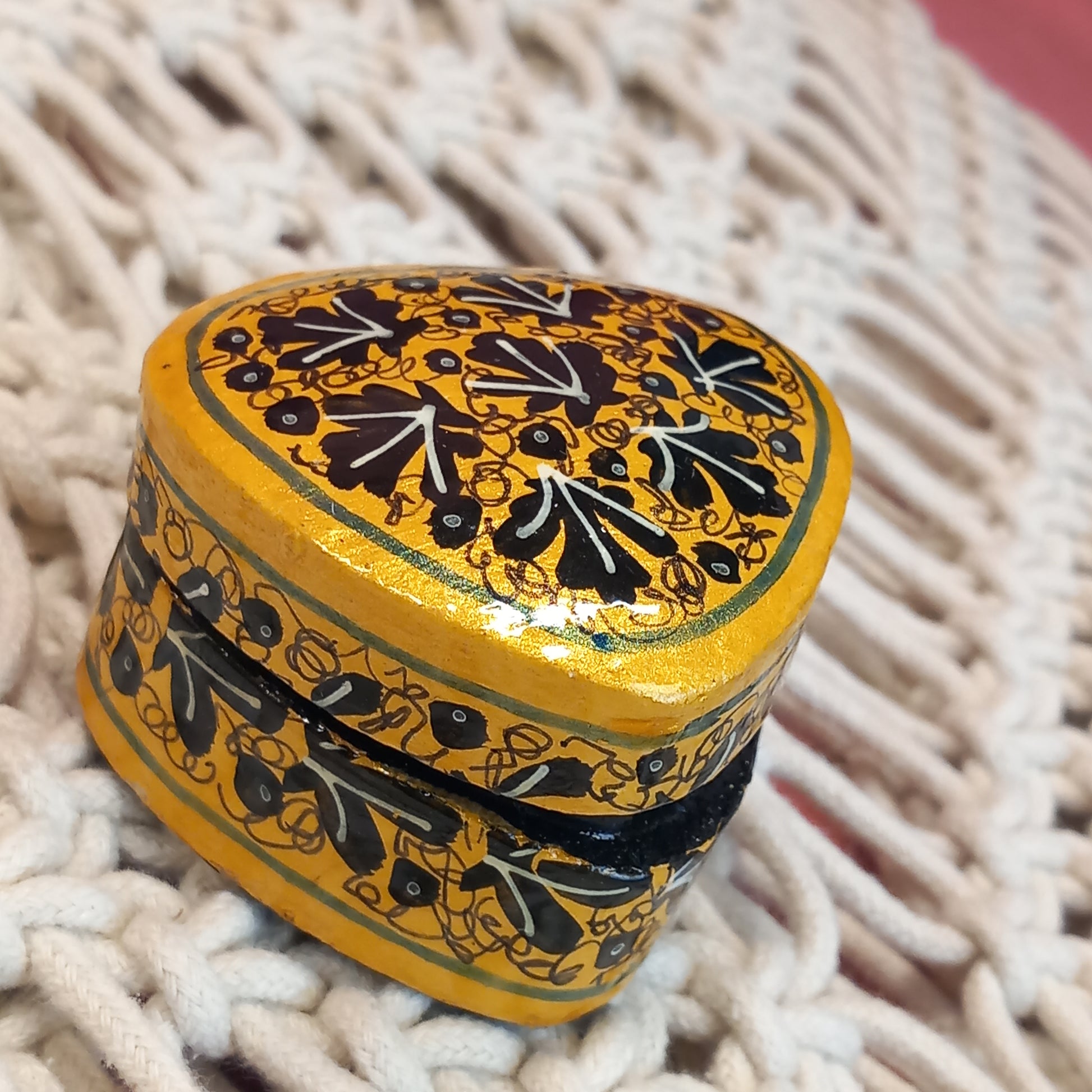 Cajitas Suruc Joyero XS corazón. Artesanía India.Complemento de bisuteria a precios bajos.Envío Gratis.