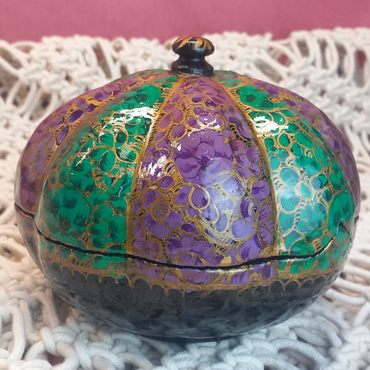 Caja artesanal en forma de calabaza. Artesanía India.Hecho a mano.Envío Gratis SIN pedido mínimo.