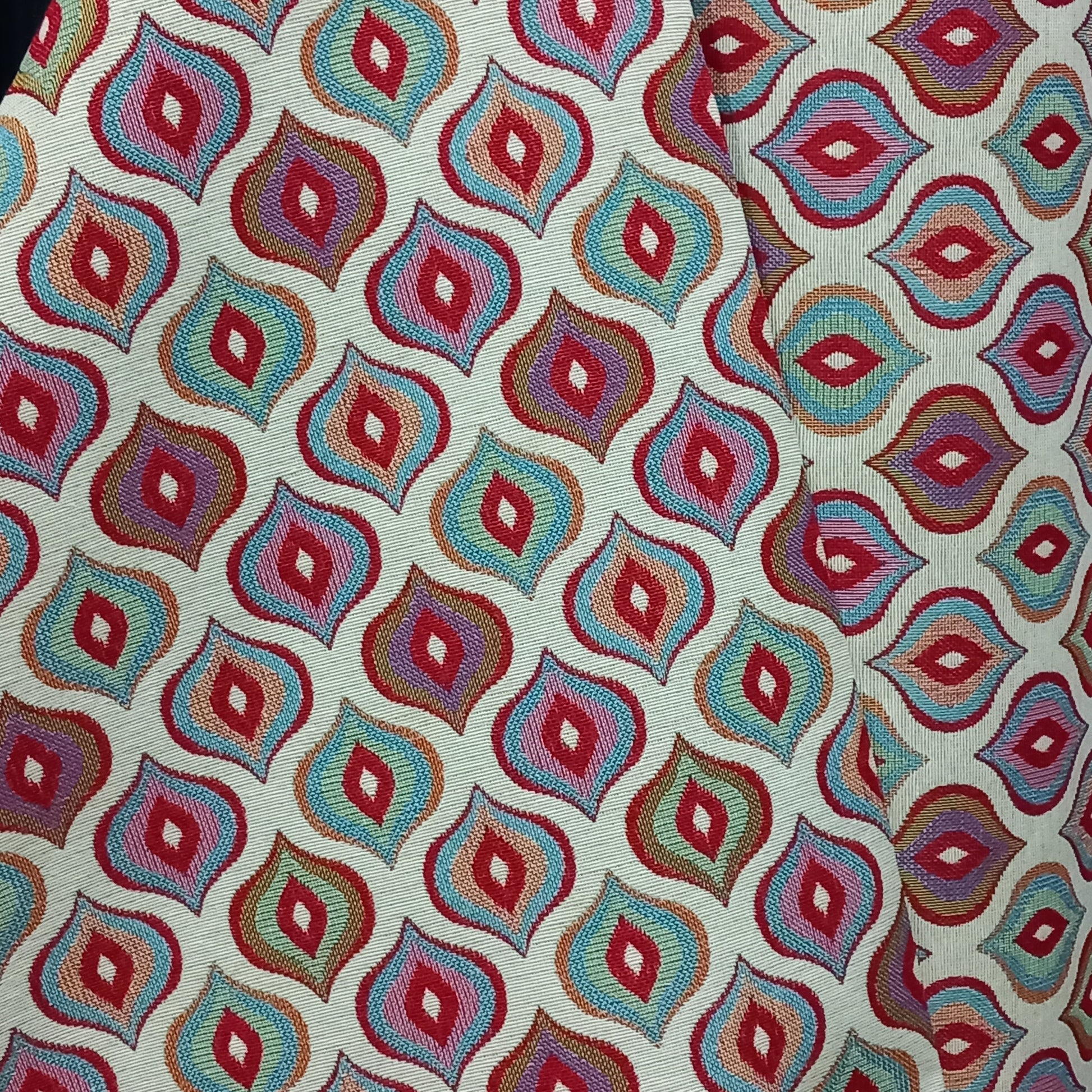 Tela Tapiz amuleto,por metros para confección y decoración. El ancho de la pieza es doble de ancho,envío gratis