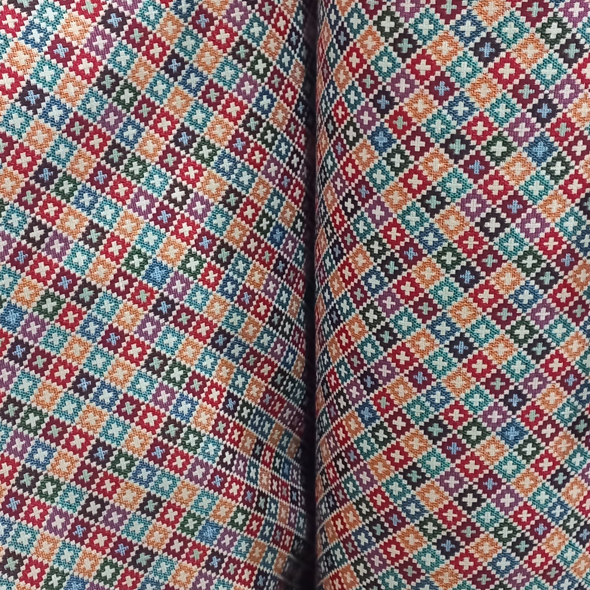 Tela Tapiz MALDIVAS,por metros para confección y decoración. El ancho de la pieza es doble de ancho,envío gratis