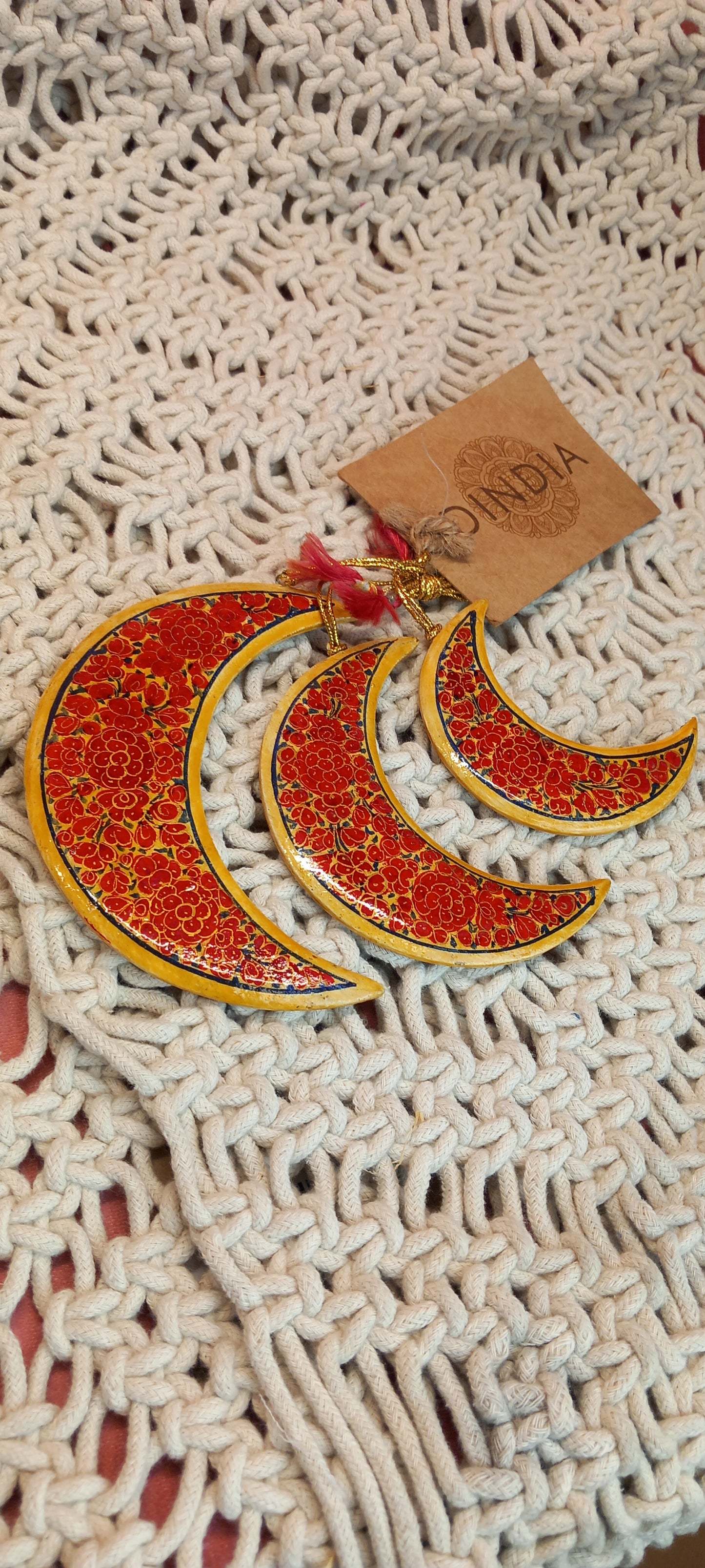 SET 3 LUNAS SURUC,PIEZAS ÚNICAS E IRREPETIBLES DE LA ARTESANÍA INDIA