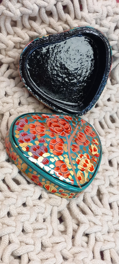 CAJA SURUC S ELABORADA Y PINTADA A MANO,EXCLUSIVIDAD EN ARTESANÍA INDIA.ENVÍO GRATIS.