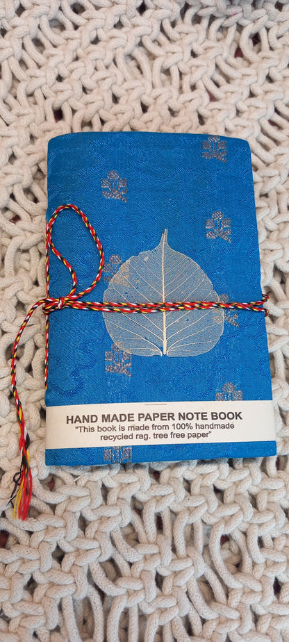 LIBRETAS SEDA 10X15CM ACCESORIOS ARTESANAL CON ENCANTO ESPECIAL.