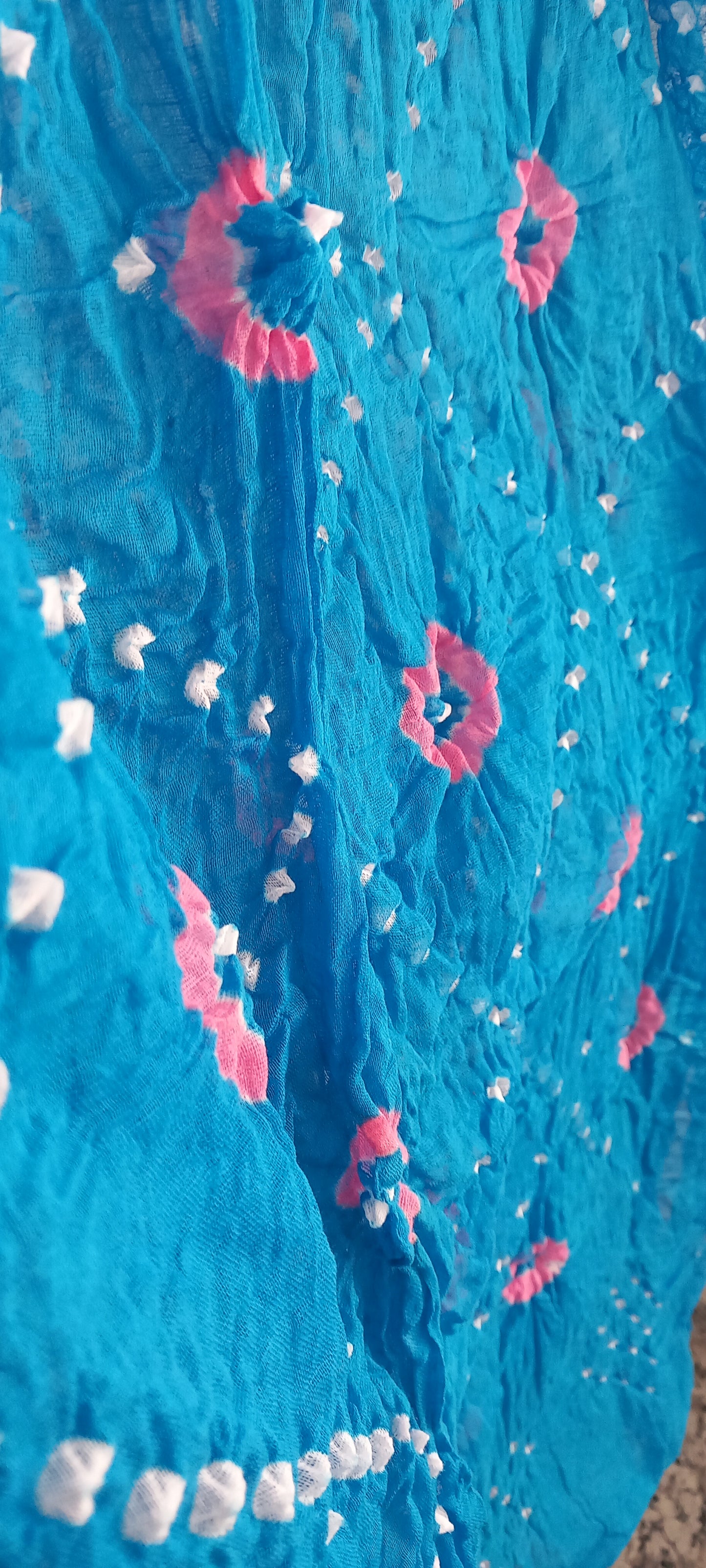 Pañuelo que es un TESORO ARTESANAL EN ALGODÓN NATURAL.Envío Gratis sin pedido mínimo.