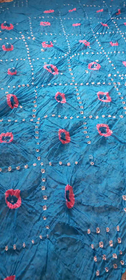 Pañuelo que es un TESORO ARTESANAL EN ALGODÓN NATURAL.Envío Gratis sin pedido mínimo.