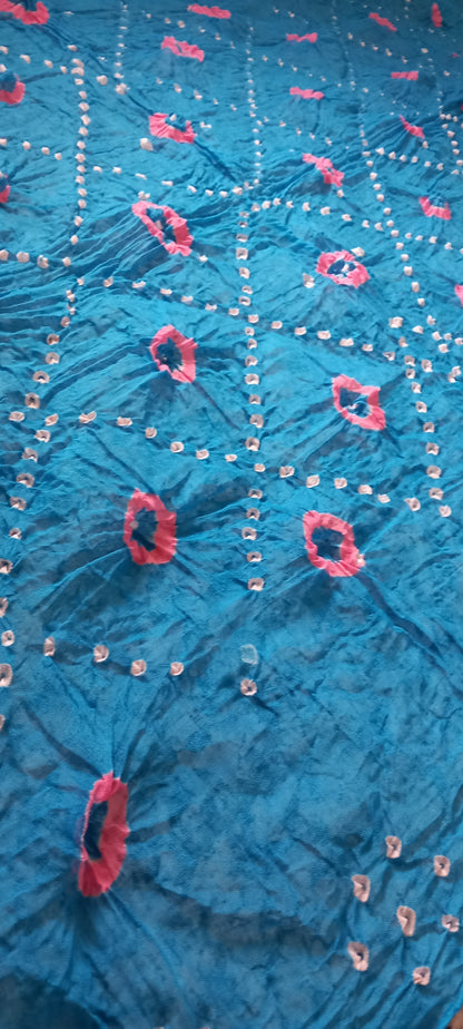 Pañuelo que es un TESORO ARTESANAL EN ALGODÓN NATURAL.Envío Gratis sin pedido mínimo.