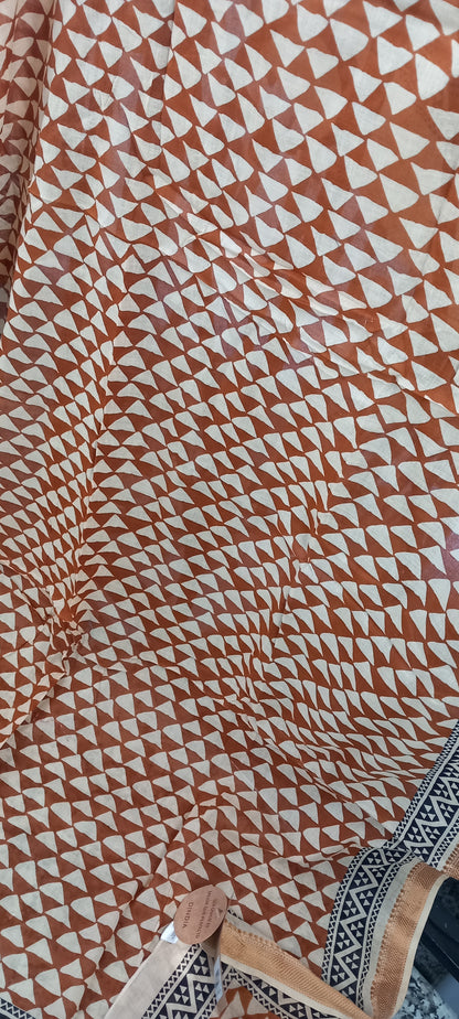 Pañuelo Foulard Bagru con alma artesanal.100% algodón y 100% artesanal. Envío gratis sin pedido mínimo.