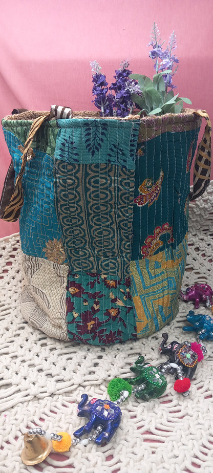 CESTO MULTIUSOS PATCHORK CON YUTE,MULTIFUNCIONAL CON ESTAMPADOS ÚNICOS,ENVÍO GRATIS SIN PEDIDO MÍNIMO.