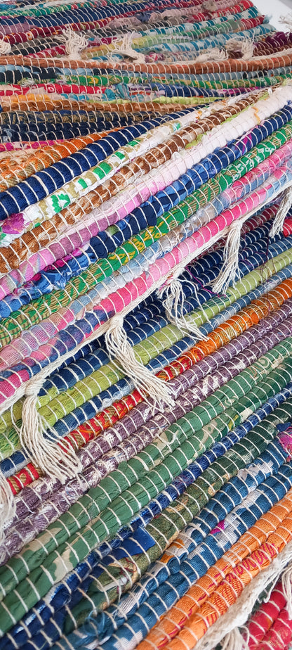 JARAPA,PLAID,ALFOMBRA,TAPIZ CUBRECAMA... MULTIUSOS MULTIFUNCIÓN.MULTICOLOR.MODELO DEVA.ENVÍO GRATIS SIN PEDIDO MÍNIMO.