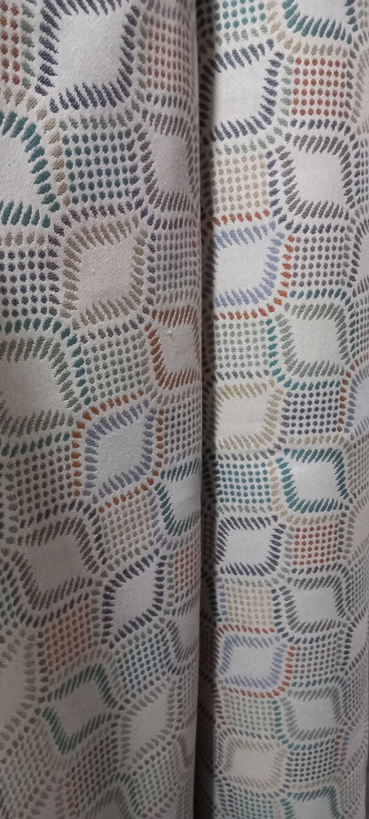 TELA DE ALGODÓN GOBELINO POR METROS,TESTOR TEXTIL CON ESTAMPADOS ÚNICOS. SE VENDE POR METROS Y CADA METRO ES DOBLE DE ANCHO.ENVÍO GRATIS SIN PEDIDO MÍNIMO.