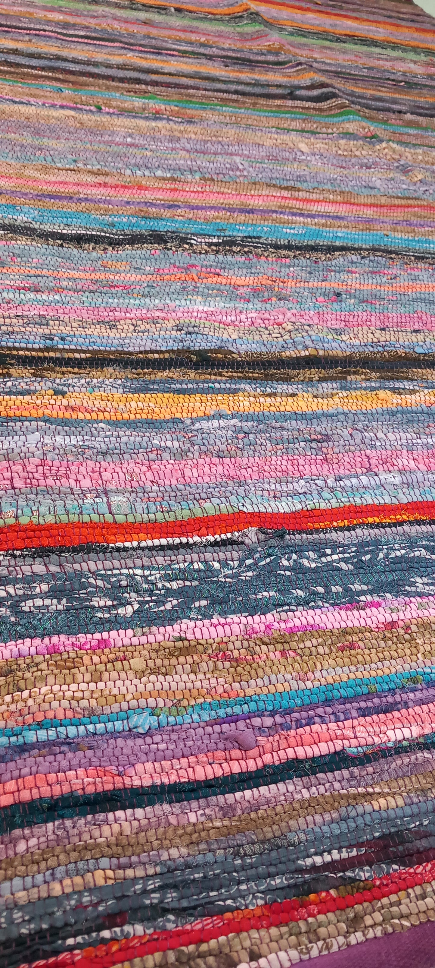 JARAPA PLAID ALFOMBRA FLECO BERENJENA,MODELO SHIVAYA MULTIUSOS Y MULTICOLOR 100X200CM.TEXTURA Y TRADICIÓN EN UNA SOLA PIEZA.ENVÍO GRATIS SIN PEDIDO MÍNIMO.