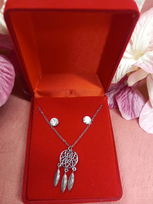Set Earrings with Brilliant Steel Nut and plug + chain links + DREAMCATCHER pendant.