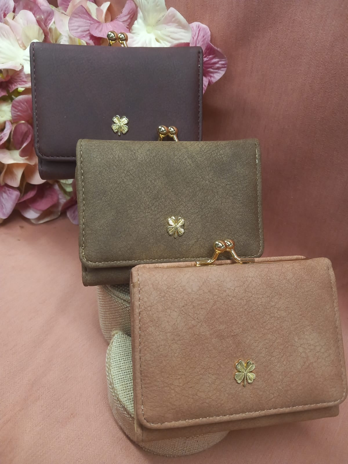 Clover Wallets ♣️ With snap closure and Brooch. Multiple departments.