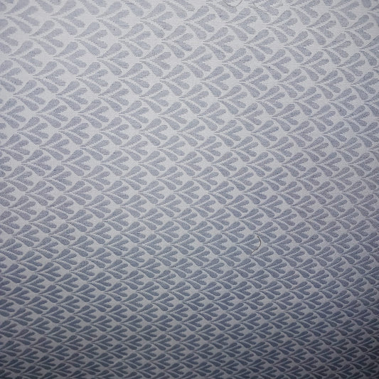 Tela satinada con hojas con doble de ancho.Envío gratis.El precio es por metro lineal.MODELO HOJAS.