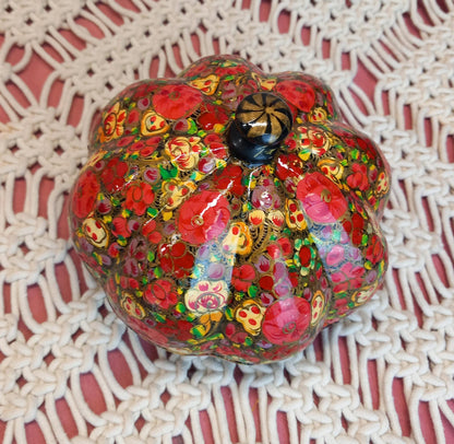 Caja artesanal en forma de calabaza. Artesanía India.Hecho a mano.Envío Gratis SIN pedido mínimo.