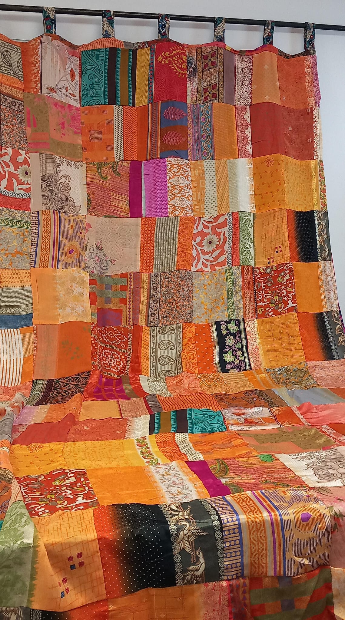 Cortina Bohemia Multicolor A DOBLE CARA.Envío Gratis y precio sin competencia. Modelo AMANECER