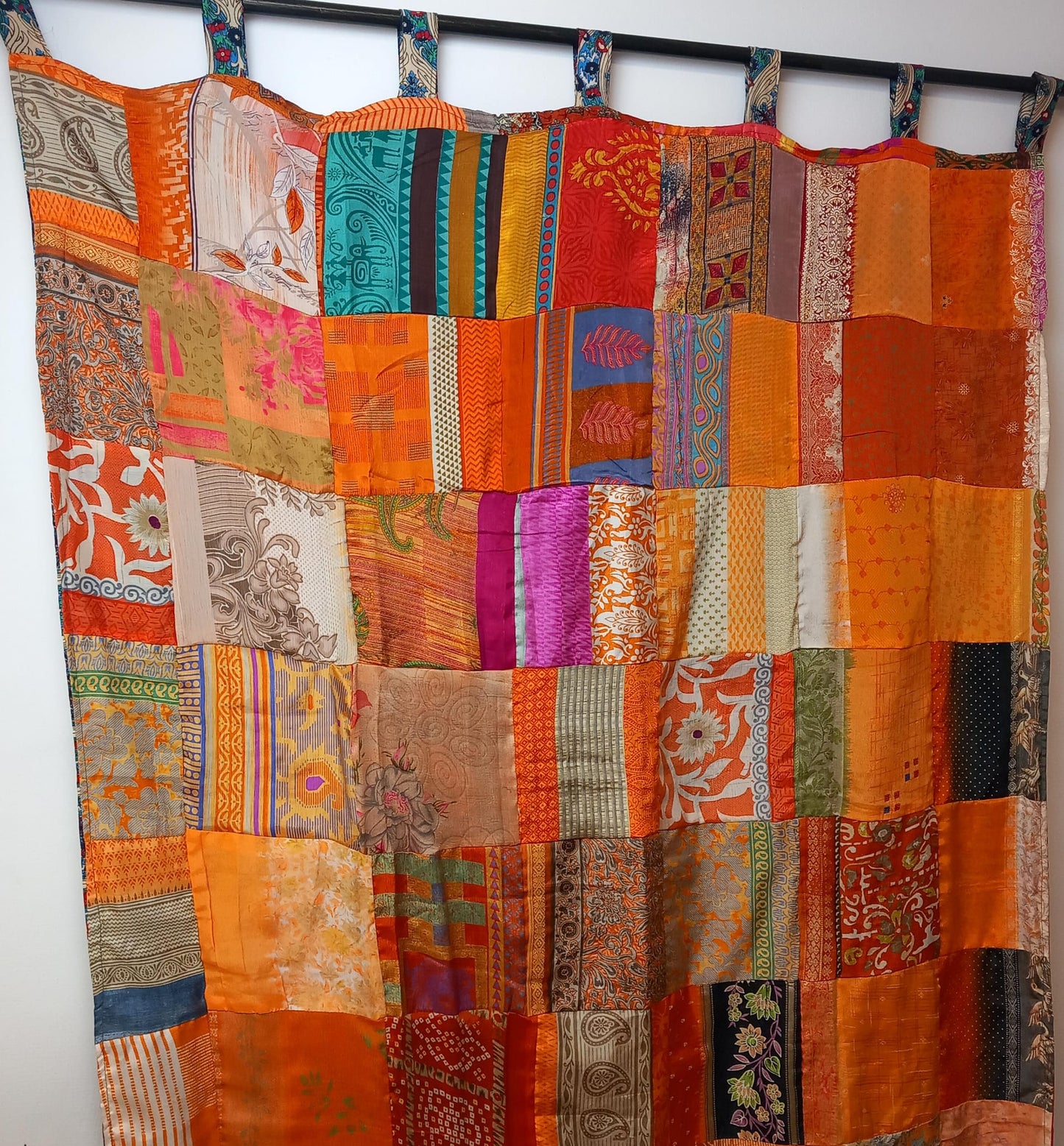 Cortina Bohemia Multicolor A DOBLE CARA.Envío Gratis y precio sin competencia. Modelo AMANECER