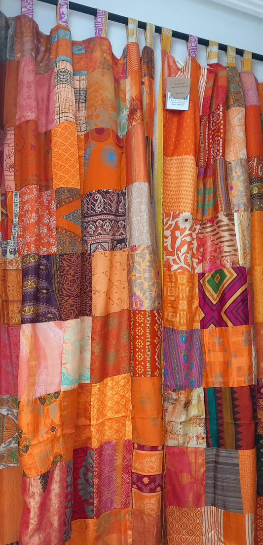 Set 2Cortinas confeccionadas reversibles artesanía India de primerísima calidad.Modelo Aladino.