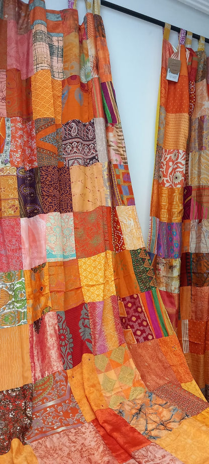 Set 2Cortinas **saldo en el revés 1banda**confeccionadas reversibles artesanía India de primerísima calidad.Modelo Aladino.