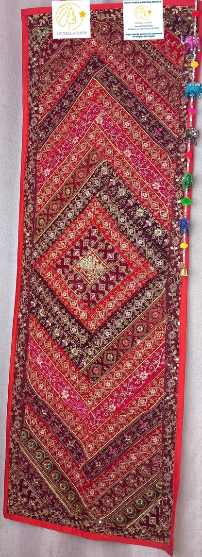JOYA TEXTIL 150CMX50CM BORDADA ARTESANALMENTE EN INDIA CON AMOR. ENVÍO GRATIS SIN PEDIDO MÍNIMO.