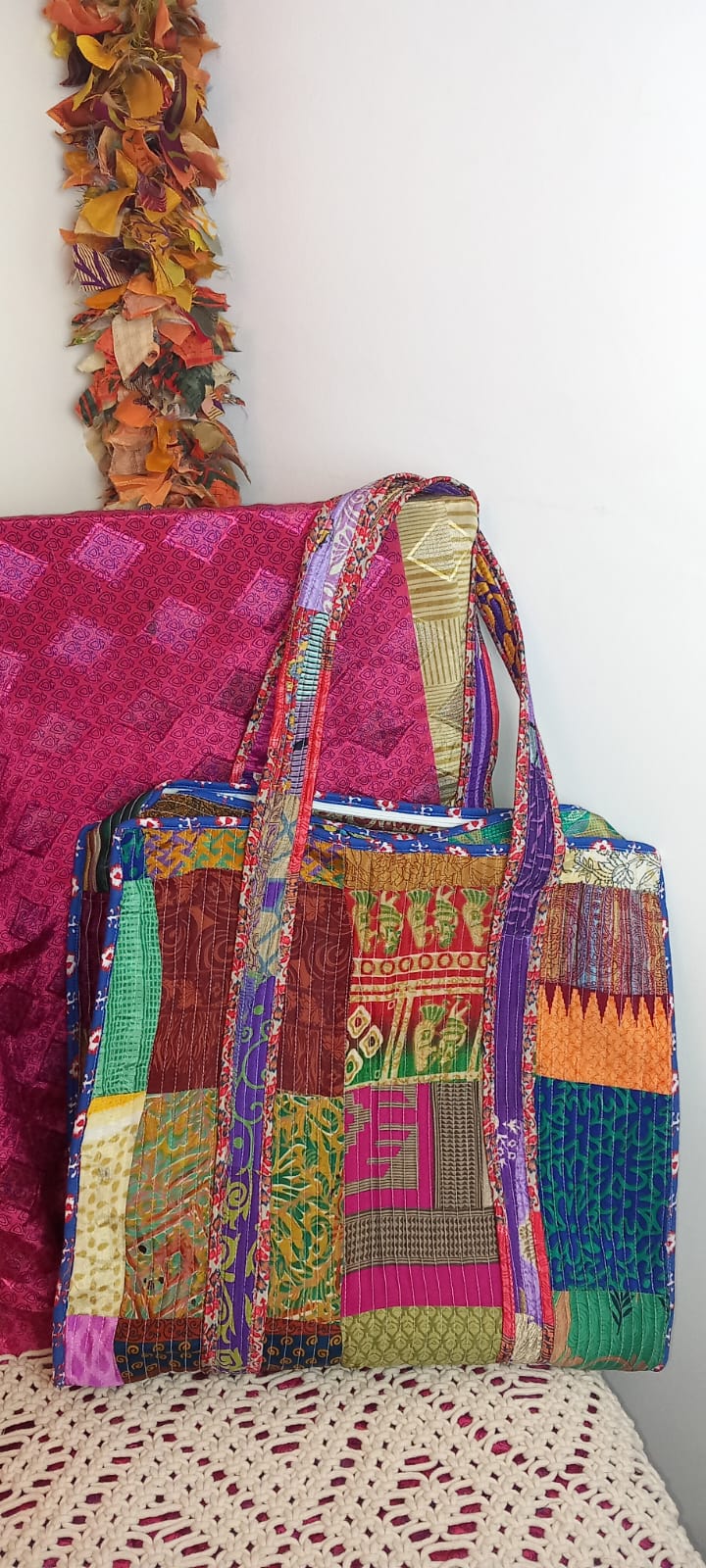 BOLSO REVERSIBLE CON CREMALLERA PATCHWORK MODELO SRI NAGAR,ENVÍO GRATIS SIN PEDIDO MÍNIMO.