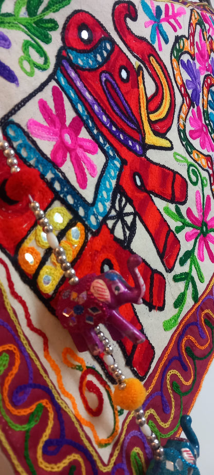 CAMINO DE MESA GORA 35X90 PORQUE SOMOS REFERENTES EN ARTESANÍA ESPECIAL.ENVÍO GRATIS SIN PEDIDO MÍNIMO.