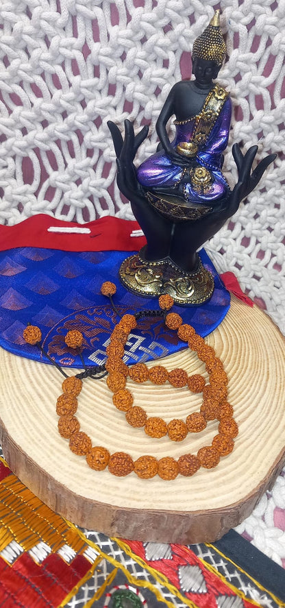 PULSERA MALA RUDRAKSHA PIENZA CON ALMA Y PROPÓSITO,HECHA ARTESANALMENTE.ENVÍO GRATIS SIN PEDIDO MÍNIMO.