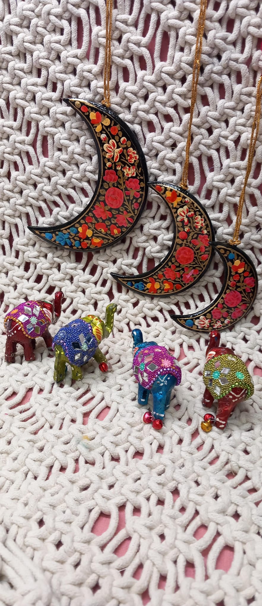 SET 3 LUNAS SURUC,PIEZAS ÚNICAS E IRREPETIBLES DE LA ARTESANÍA INDIA PINTADO A MANO.ENVÍO GRATIS SIN PEDIDO MÍNIMO