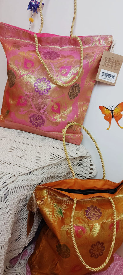 Bolsos Tote seda,artesanía India,envío gratis y precio sin competencia.Piezas exclusivas con boho vibes.