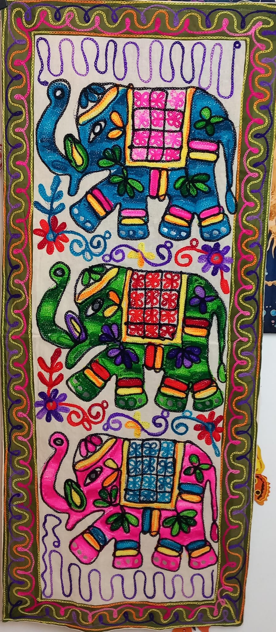 TEXTIL GORA 35X90 PORQUE SOMOS REFERENTES EN ARTESANÍA ESPECIAL.ENVÍO GRATIS SIN PEDIDO MÍNIMO.