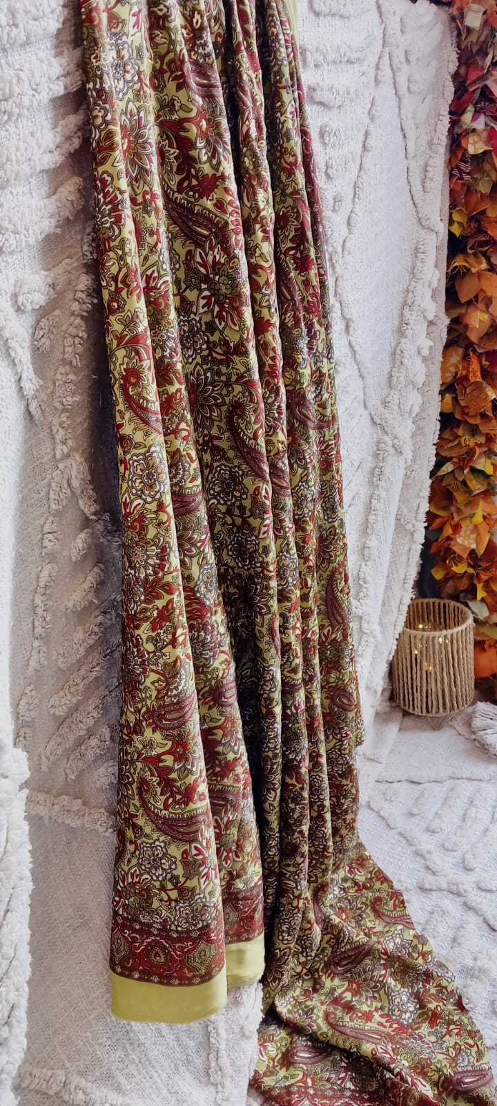 TELAS SEDOSAS SAREE,TESORO TEXTIL LLENO DE HISTORIA Y TRADICIÓN.ENVÍO GRATIS SIN PEDIDO MÍNIMO.