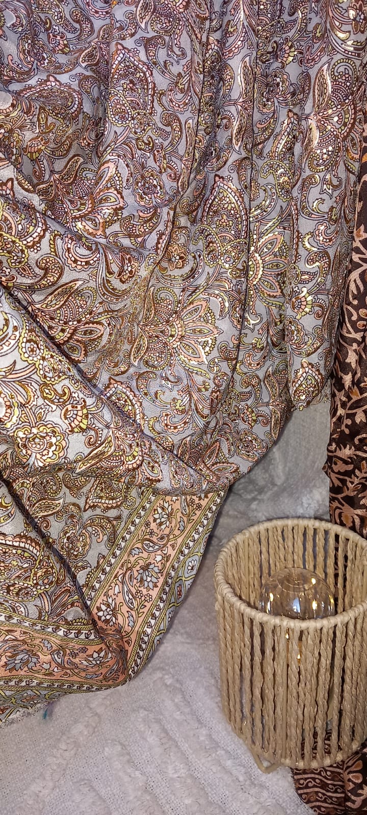 TELAS SEDOSAS SAREE,TESORO TEXTIL LLENO DE HISTORIA Y TRADICIÓN.ENVÍO GRATIS SIN PEDIDO MÍNIMO.