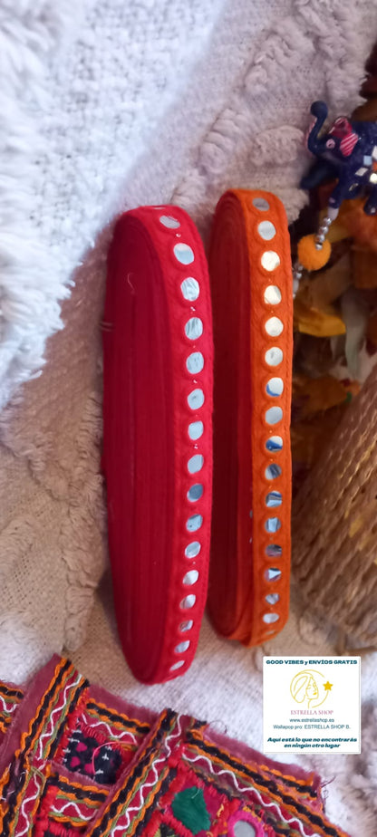 ROLLO DE MÁS DE 8METROS DE PASAMANERÍA ESPEJITOS ALGODÓN A ELEGIR ENTRE DOS COLORES.ENVÍO GRATIS DEL ROLLO SIN PEDIDO MÍNIMO.