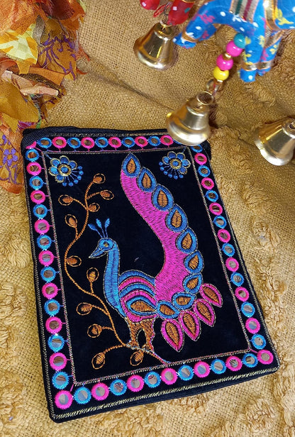 BOLSOS CLUTCH VELVET ACCESORIO ÚNICO Y ARTESANAL,UNA JOYA TEXTIL CON ENVÍO GRATIS SIN PEDIDO MÍNIMO.