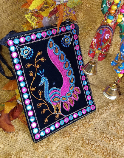 BOLSOS CLUTCH VELVET ACCESORIO ÚNICO Y ARTESANAL,UNA JOYA TEXTIL CON ENVÍO GRATIS SIN PEDIDO MÍNIMO.